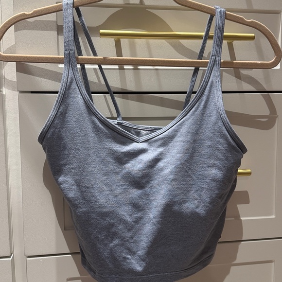 Vuori Halo Performance Crop Top - Picture 2 of 3